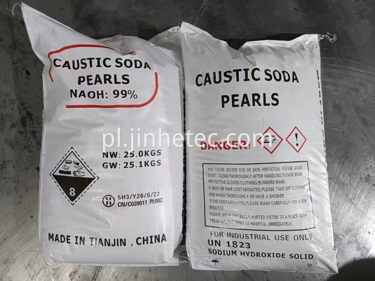 Caustic Soda Pearls Flakes Naoh99% For Petrochemical